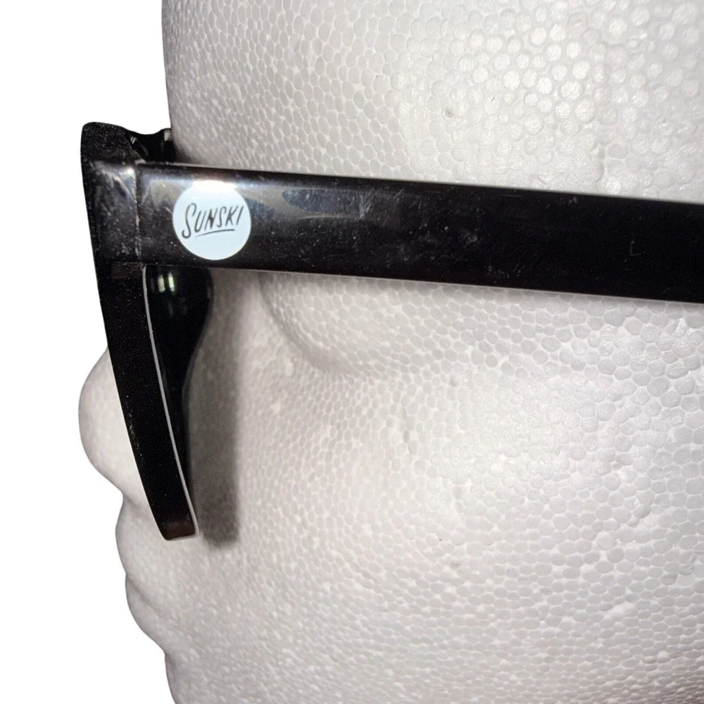 Sunski Ventana Sunglasses Black Square Frame Coastal Outdoor Active Campcore